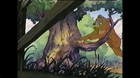 Little bear theme song CBC - YouTube