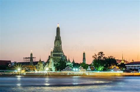 Wat Arun at the Night View. Stock Photo - Image of buddhism, background ...