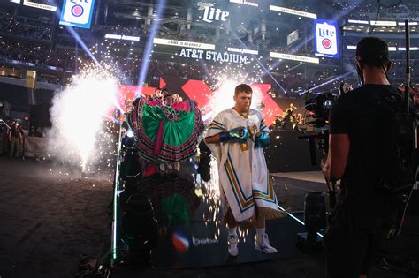 DAZN Boxing on Twitter: "🎇 #CaneloSaunders…