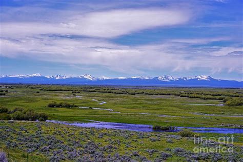 Wisdom Montana area Photograph by Merle Grenz - Fine Art America