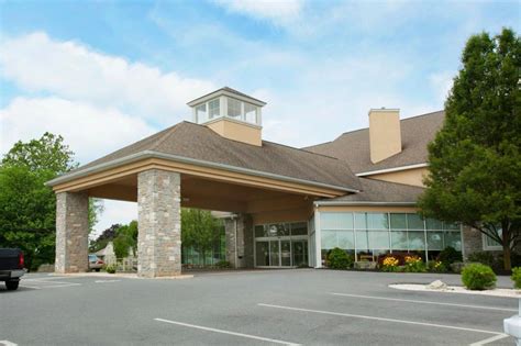 Best Western Plus Revere Inn and Suites Hotel (Lancaster (PA)) - Deals, Photos & Reviews