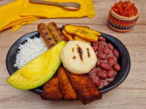 7 Vegetarian Versions of Traditional Colombian Food