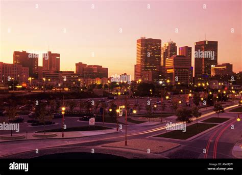 Winnipeg skyline, Manitoba, Canada Stock Photo - Alamy