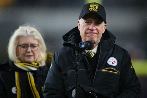 Steelers owner Art Rooney II praises Josh Harris - Yahoo Sports