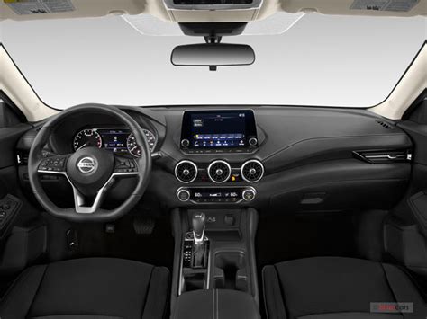 2023 Nissan Sentra: 86 Interior Photos | U.S. News