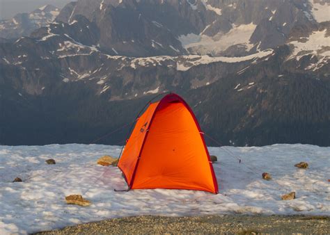 3-Season vs. 4-Season Tents – Winter Backpacking