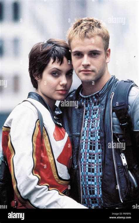 Angelina jolie hackers film 1995 hi-res stock photography and images ...