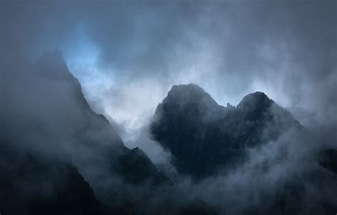 Rainy Mountains | Jan Bainar Photography