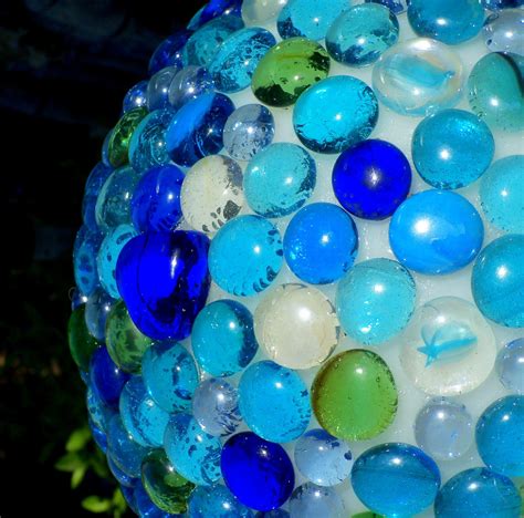 Make The Best of Things: Glass Garden Balls DIY