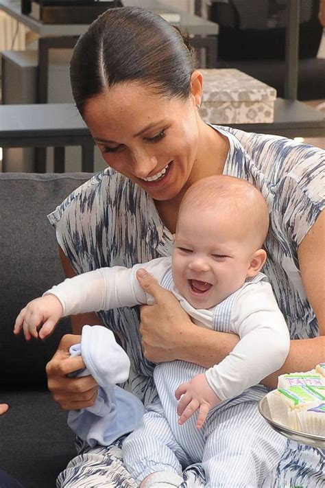 Palace deny Meghan Markle flew to New York with baby Archie to watch US ...