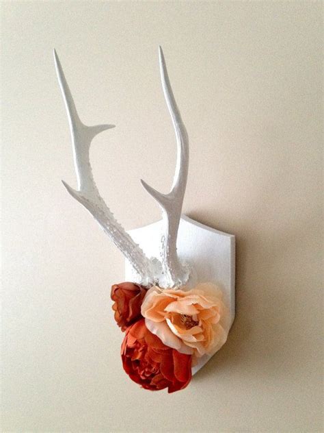 Natural deer antler with flowers / Wall sculpture, Wall decoration ...