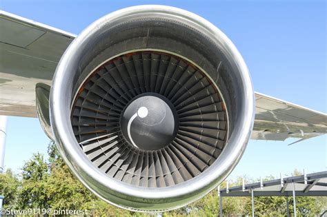 Boeing 747 Jet engine, @ Johnson Space Centre, USA