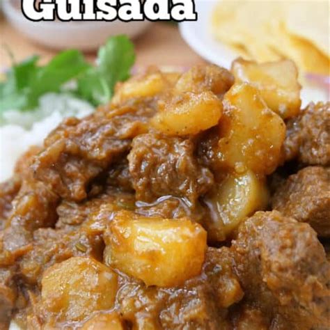 Carne Guisada (Beef and Potato Stew)