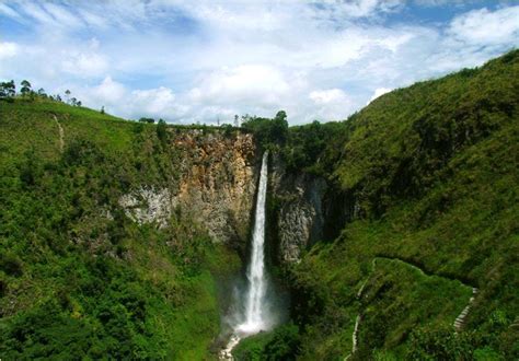 Air Terjun Di Danau Toba - Homecare24