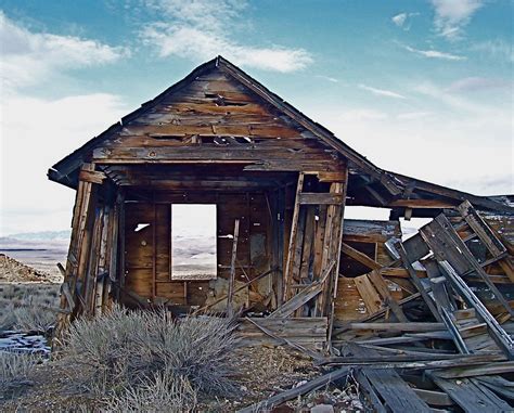 Ghost town in Nevada--photo by Dawn Maxson | Ghost towns, Ghost towns in nevada, Towns