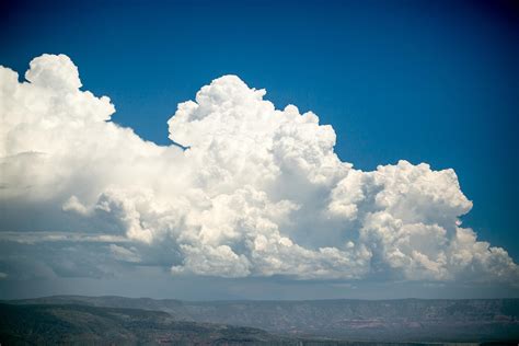 Clouds give into peer pressure for monsoon - Journalaz.com