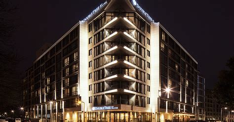 Kingston's DoubleTree by Hilton is illuminated with Bright Goods