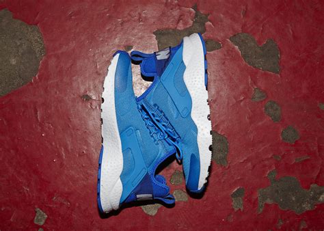 Less Is More: The Air Huarache Ultra - Nike News