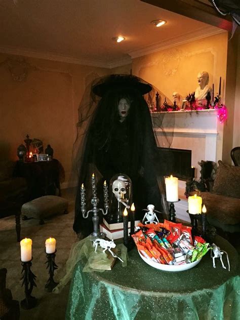 Pin by Tracey Shellenberger Edwards on Halloween - Witch | Strawberry ...