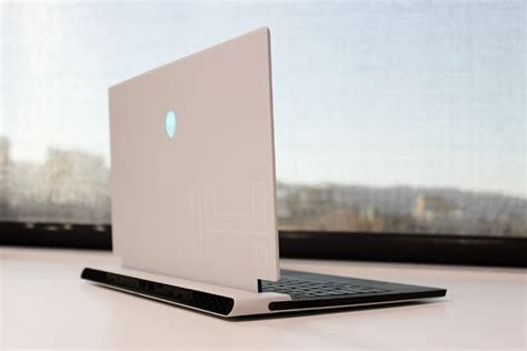 Alienware x14 review: thinnest gaming laptop - APICSUD