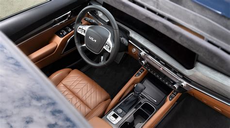 A Peek Inside The 2023 Kia Telluride's Interior