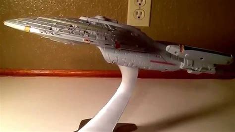 Star Trek Voyager toy review - YouTube