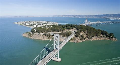 Treasure Island in San Francisco, CA - California Beaches