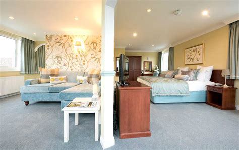 Bromley Court Hotel, London | Book on TravelStay.com