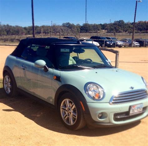 Tiffany Blue Mini Cooper.