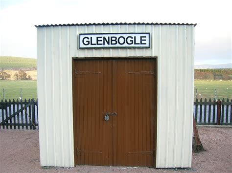 Strathspey Railway - Photo "Glenbogle at Broomhill" :: Railtracks UK