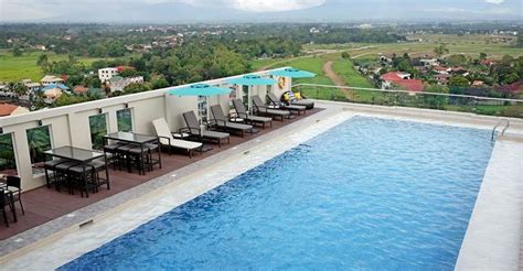 Condominiums Bacolod City Pools