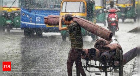 Rains in Delhi: City witnesses wettest day of 2023 on Wednesday, May's ...