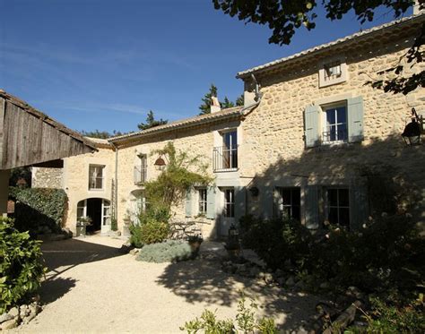 La ferme provençale - | Maison, Maison style, France 2