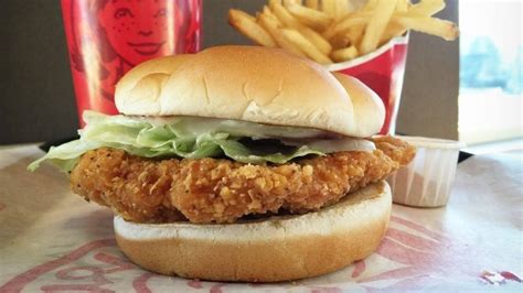 This Is What Makes Wendy's Spicy Chicken Sandwich So Delicious