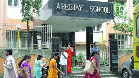 Two branches of Apeejay School sealed for hiking fees illegally | Latest News Delhi - Hindustan ...