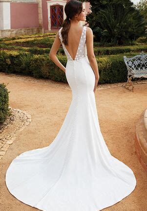 Wedding Dresses | The Knot