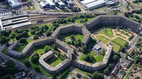 Redevelopment plan for Sheffield's Park Hill flats revealed - BBC News