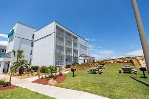 Hotel John Yancey Oceanfront Inn, Kill Devil Hills, United States of America - Lowest Rate ...