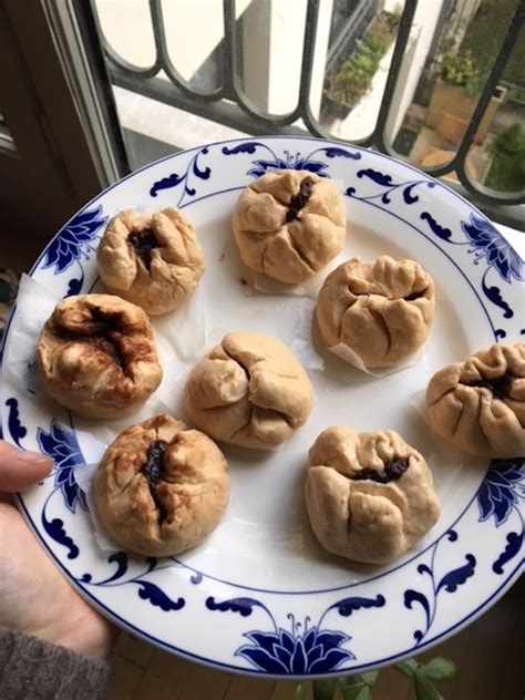 Banh bao (steamed buns) - Aliette de Bodard