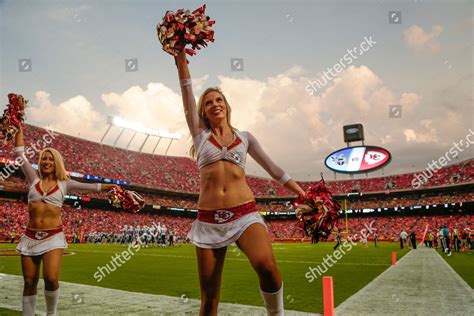 Kansas City Chiefs Cheerleaders Perform During Editorial Stock Photo ...