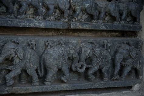 Friezes on the Outer Walls of Hoysaleswara Temple at Halebidu ...