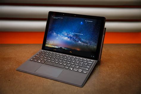 This rugged 2-in-1 Dell tablet is better for business - CNET