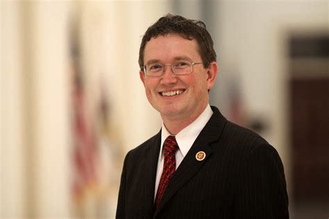 Rep. Thomas Massie explains sole Republican vote against House anti-BDS resolution - JNS.org