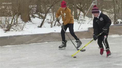 Backyard Hockey / Backyard Hockey Rink In Australia Imgur : Backyard hockey is a sports game ...