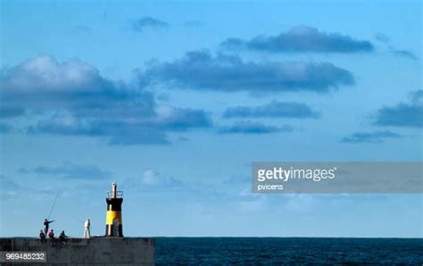 1,096 Comillas Stock Photos, High-Res Pictures, and Images - Getty Images