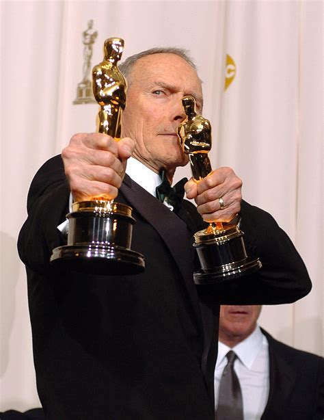 Clint Eastwood, 2005 | All the Fun Vintage Pictures From the Oscars Press Room | POPSUGAR ...