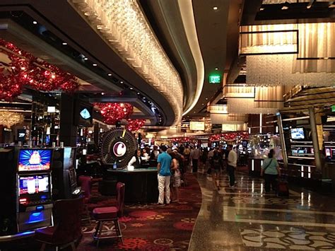 The Hopeful Traveler: The Cosmopolitan of Las Vegas: The Casino Floor