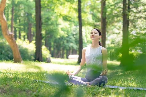 Chair Yoga For Seniors: 10 Poses To Improve Strength, Flexibility, And ...