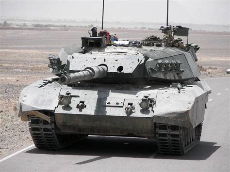 Canadian Leopard C2 MEXAS | Military vehicles, Army vehicles, Army tanks