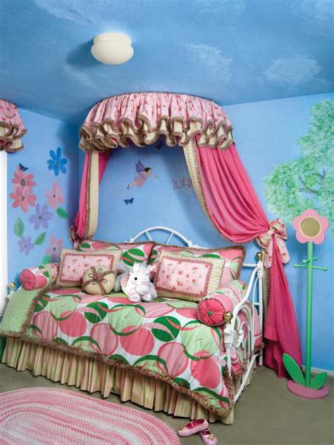 8 Ideas for Kids' Bedroom Themes | HGTV